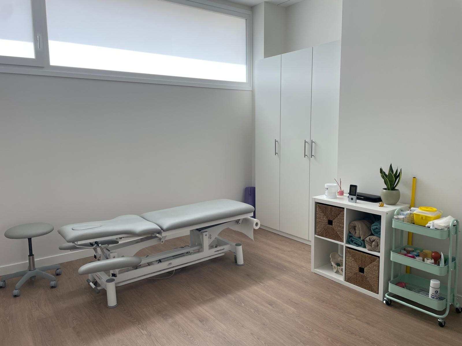 Reformas Angulo - Reformas locales comerciales - Umana, centro de fisioterapia 12