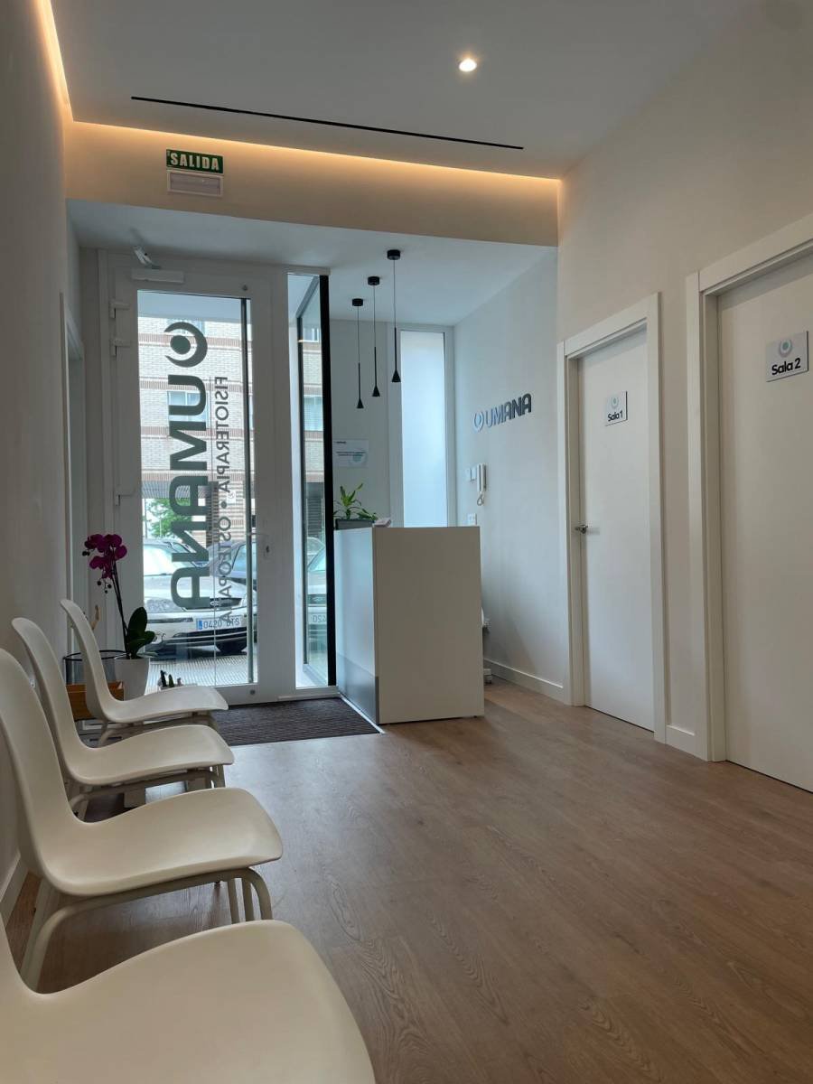 Reformas Angulo - Reformas locales comerciales - Umana, centro de fisioterapia 4